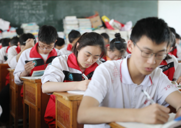高考甚至考研读博改变了自己的命运教育公正已是基本的社会共